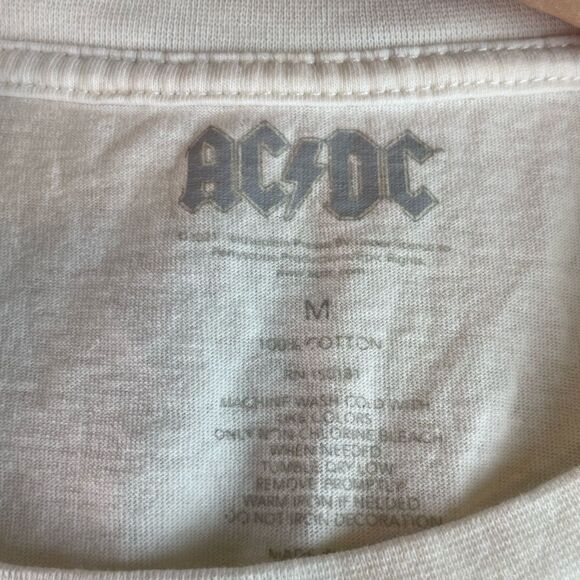 AC/DC T-Shirt Size M EUC - Picture 5 of 5